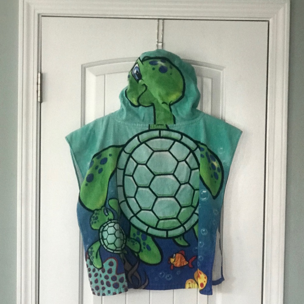 Turtle bath towel
